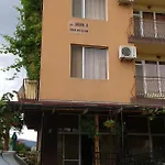 Zora Vendégház