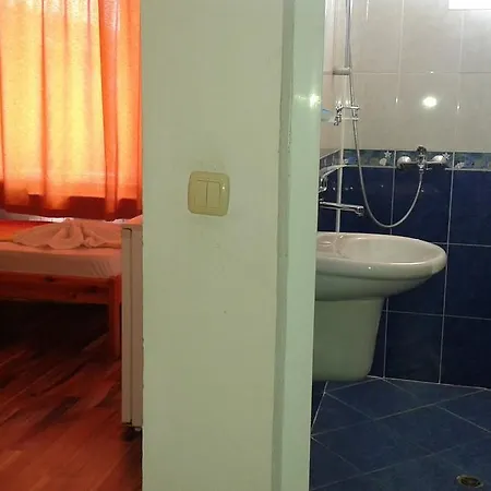 Zora بيت ضيافة *