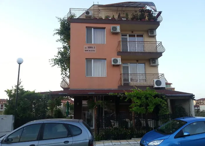 Zora Приморско