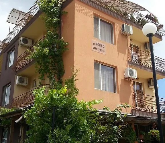 Zora Maison d'hôtes *