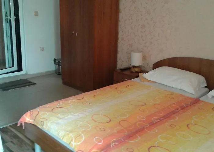 Zora Maison d'hôtes *